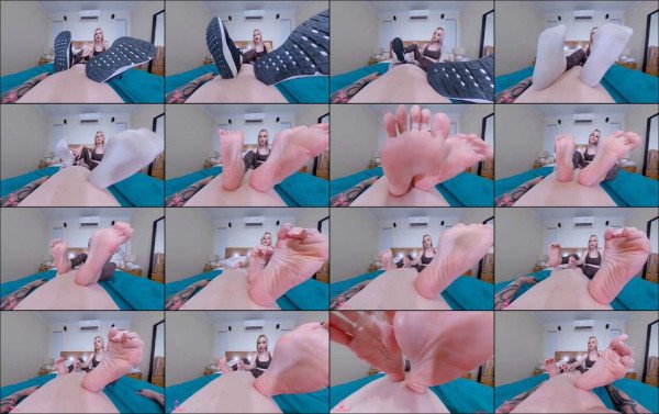 Foot Smelling Handjob Cum For My Sweaty Gym Feet Cupacakeus